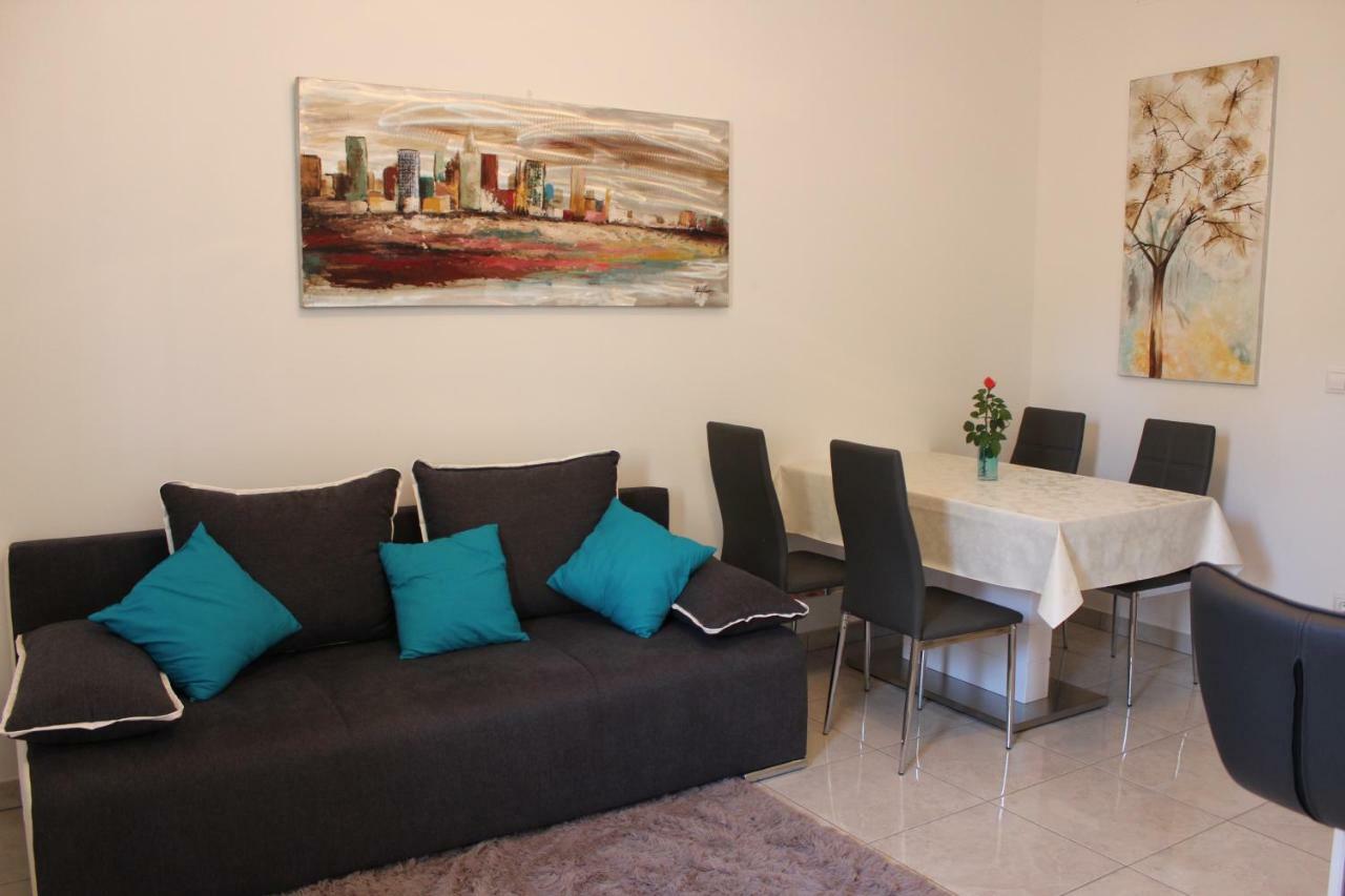 Apartment Emma Kaštela Esterno foto