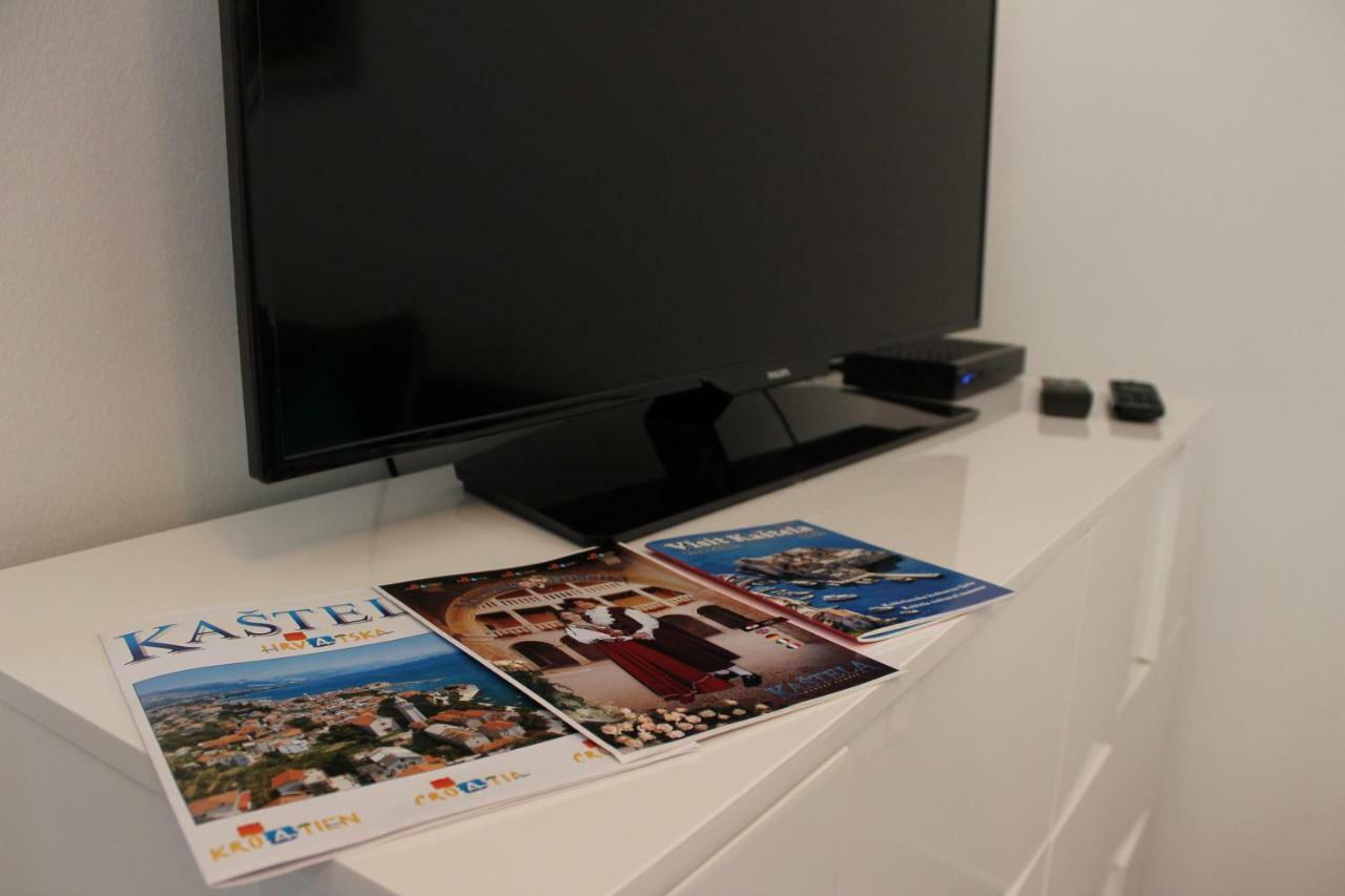 Apartment Emma Kaštela Esterno foto