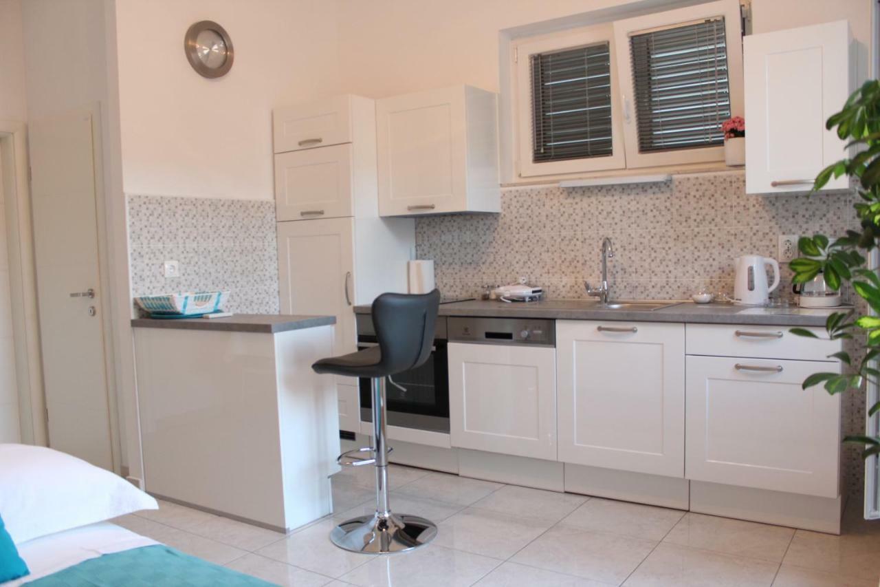 Apartment Emma Kaštela Esterno foto